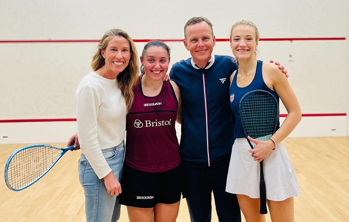 Peter Nicol and Jessica Winstanley with pro players at Nicol Squash