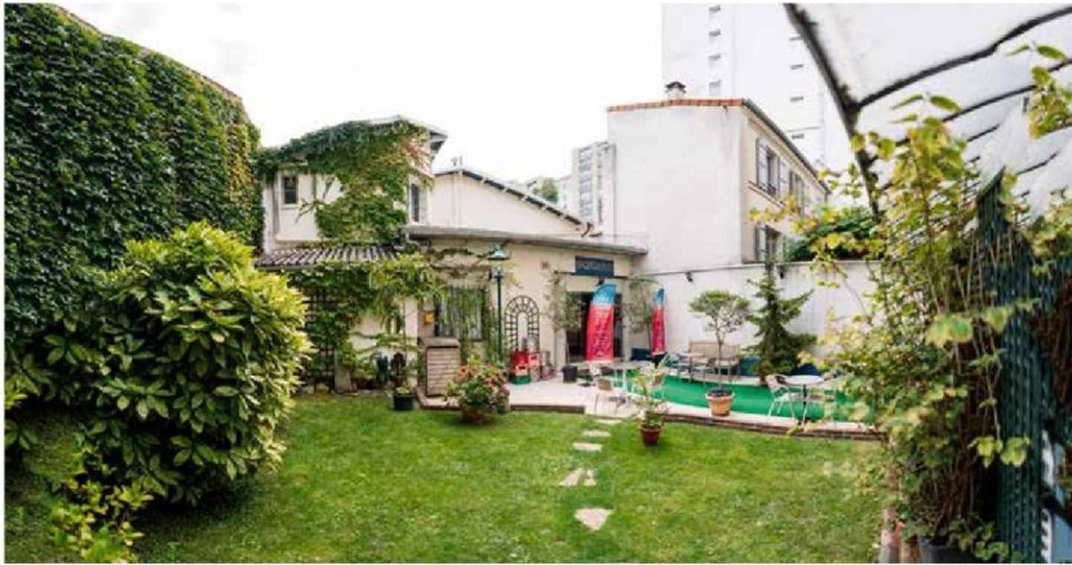 Squash Montmartre: A Hidden Facility Where Parisian Charm Meets a Lifelong Passion for the Game